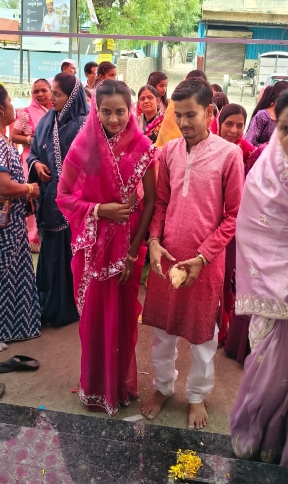 Mall News:"शिरुरमध्ये नव्याने सुरू झालेला श्री रामदेवजी सुपर मॉल आता तुमच्या सेवेत! किराणा, सौंदर्यप्रसाधने आणि कॉस्मेटिक्सवरील आकर्षक ऑफर्ससह खरेदीचा आनंद घ्या. अधिक माहितीसाठी वाचा."